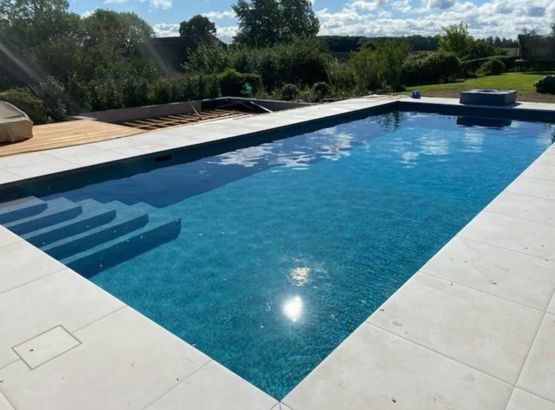 HeatForm insulated pool panels