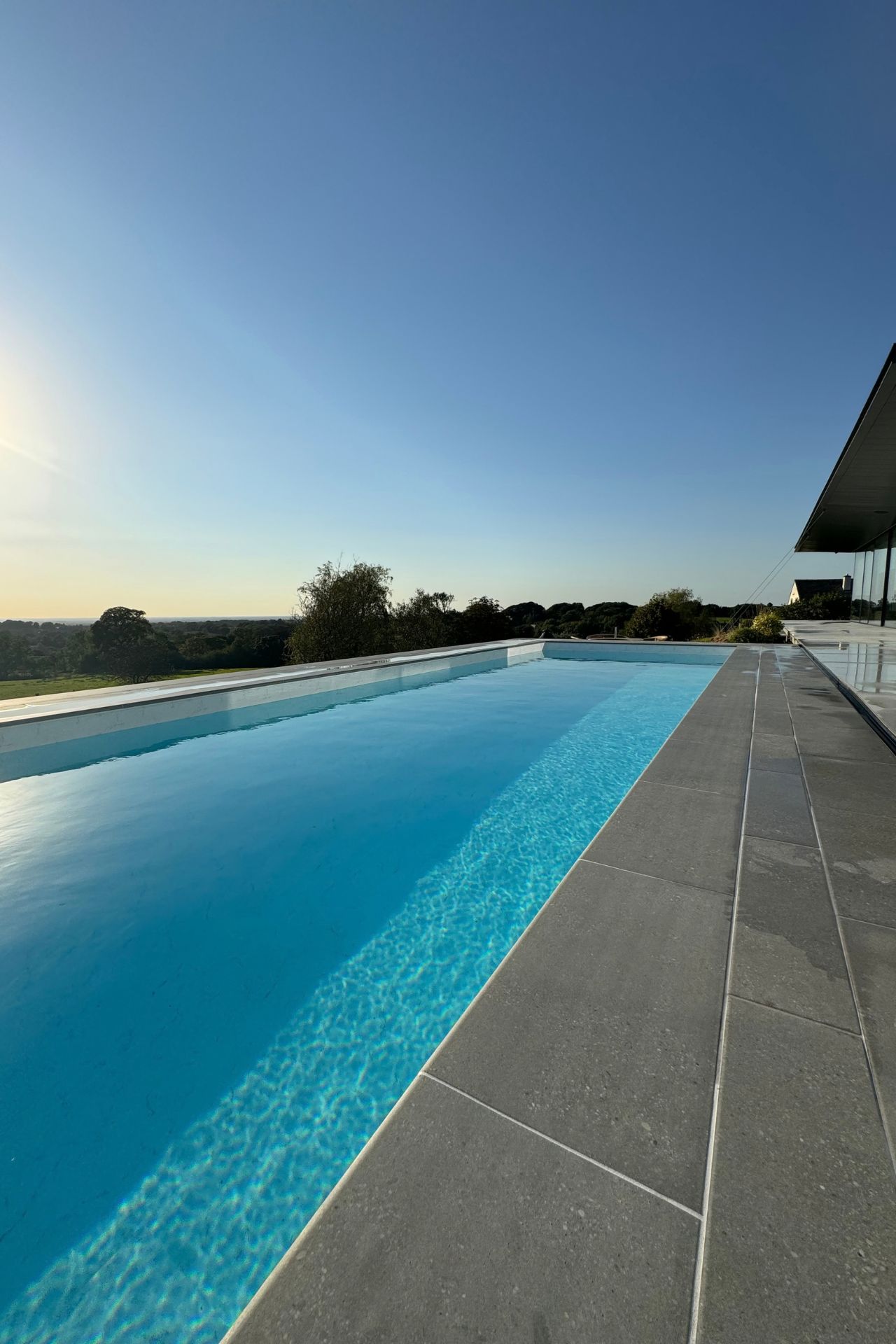 Polypool insulated pool construction